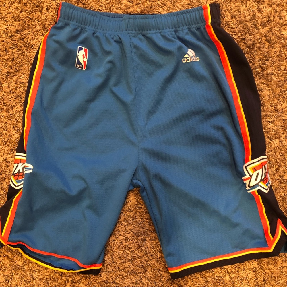 Youth XL OKC Thunder shirts NBA